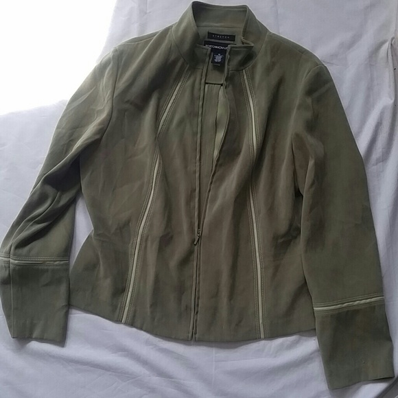 Jacket - Picture 7 of 8